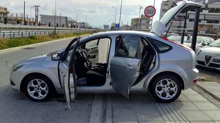Ford Focus 2010-thumb-32