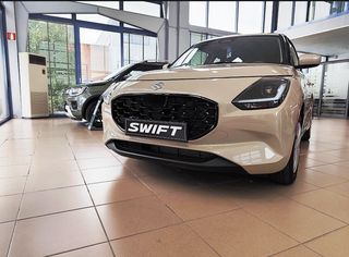 Suzuki Swift 2026 1.2 GL HYBRID-thumb-2