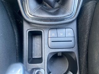 Ford Fiesta 2019-thumb-28