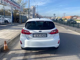 Ford Fiesta 2019-thumb-8