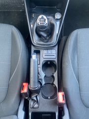 Ford Fiesta 2019-thumb-24