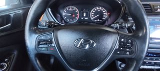 Hyundai i 20 2016  Active 1.0 T-GDI Style-thumb-14