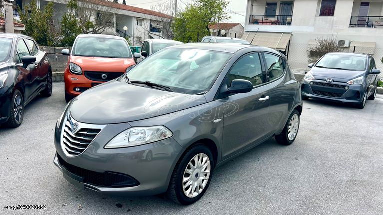 Lancia Ypsilon 2013 1.3 diesel ελληνικης αντιπροσωπειας!!!!!!!
