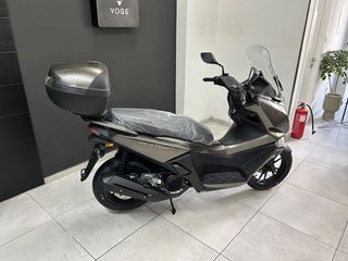 Kymco Sky Town 125 2026 SKY TOWN 125-thumb-3