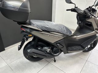 Kymco Sky Town 125 2026 SKY TOWN 125-thumb-4