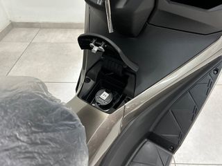 Kymco Sky Town 125 2026 SKY TOWN 125-thumb-8