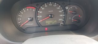 Hyundai Accent 2005-thumb-2