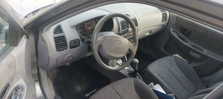 Hyundai Accent 2005-thumb-3