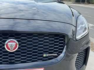 Jaguar E-Pace 2020 R- dynamic-thumb-6