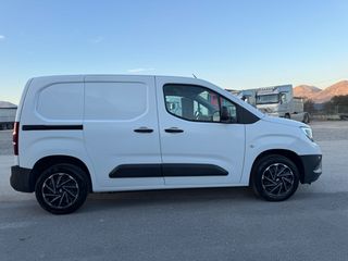 Opel Combo 2019 1.5Diesel-thumb-22