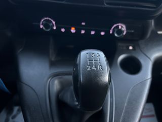 Opel Combo 2019 1.5Diesel-thumb-14