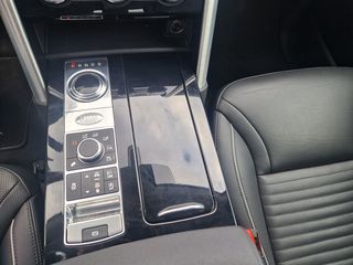 Land Rover Discovery 2018 HSE-thumb-39
