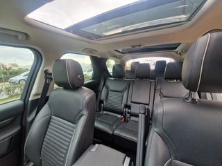Land Rover Discovery 2018 HSE-thumb-17