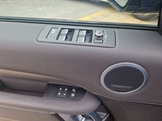 Land Rover Discovery 2018 HSE-thumb-35
