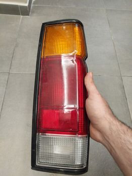 Nissan pickup φανάρι πίσω δεξί 