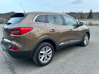 Renault Kadjar 2016 1,6 4x4 TURBO DIESEL 131HP NAVI CRUISE KEYLESS BOSE FULL LED-thumb-5