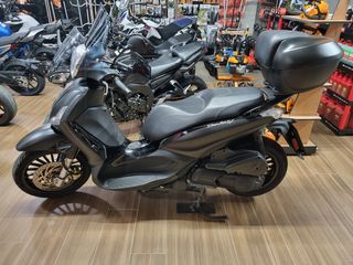 Piaggio Beverly 300i '20 ABS