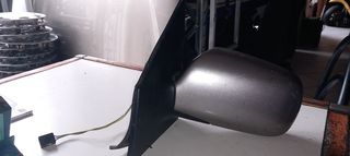 ΚΑΘΡΕΦΤΗΣ ΑΡΙΣΤΕΡΟΣ TOYOTA YARIS '00-'06-thumb-1
