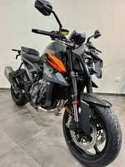 KTM 2024 990 Duke-thumb-3