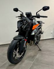 KTM 2024 990 Duke-thumb-4