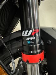 KTM 2024 990 Duke-thumb-8
