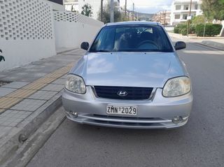 Hyundai Accent '04