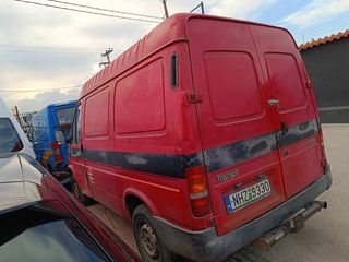 Κλούβα Ford 2000 Transit