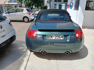 Audi TT 2002 225 quattro roadster-thumb-13