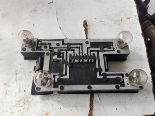 Πλακέτα πίσω αριστερού φανού RENAULT CLIO 1 94-98-thumb-1