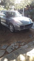 Porsche Cayenne 2005