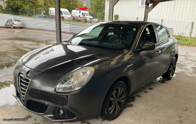 Alfa Romeo Giulietta 2013 1.6 JTDM 16V Turismo