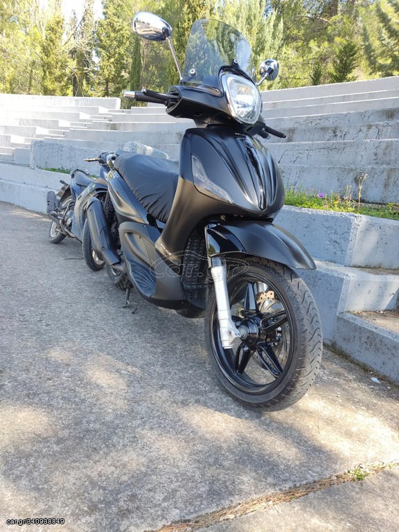 Car.gr - Piaggio Beverly 350 SportTouring '18 Police