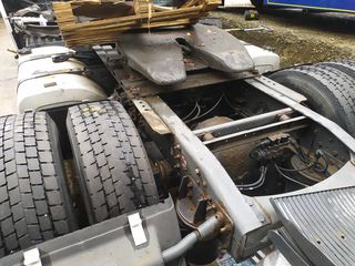 Renault 2006 MAGNUM 440 EURO3-thumb-6