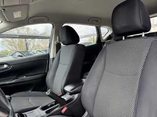 Nissan Pulsar 2016-thumb-19