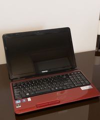 Laptop Toshiba Satellite L755