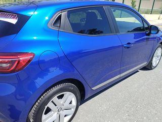 Renault Clio 2021-thumb-9