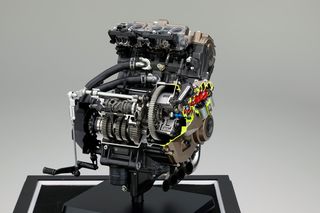 Honda CB 650 2025 CB650R E-CLUTCH ΑΤΟΚΑ-thumb-74