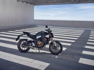 Honda CB 650 2025 CB650R E-CLUTCH ΑΤΟΚΑ-thumb-56