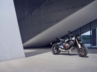 Honda CB 650 2025 CB650R E-CLUTCH ΑΤΟΚΑ-thumb-60