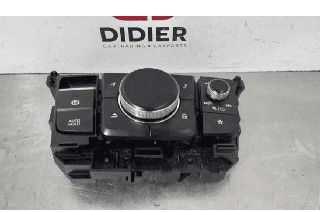 ➤ Χειριστήρια i-drive controller BDGF66CM0 για Mazda 3. 2019