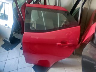 Peugeot 108 toyota aygo citroen c1-thumb-4