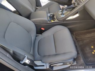 Jaguar E-Pace 2021-thumb-28