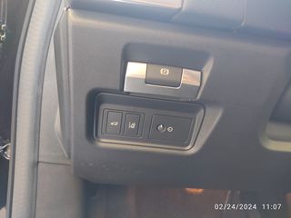 Jaguar E-Pace 2021-thumb-18