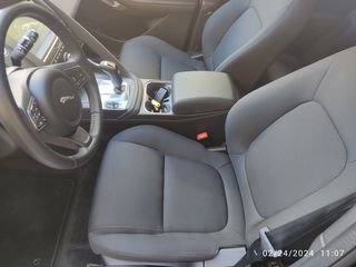 Jaguar E-Pace 2021-thumb-9