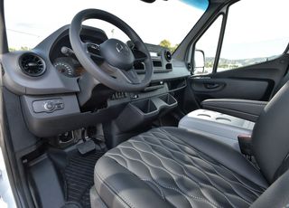 Mercedes-Benz 2026 Sprinter-thumb-15