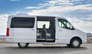 Mercedes-Benz 2026 Sprinter-thumb-6
