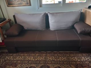 Πωλείται καναπές σε άριστη κατάσταση 