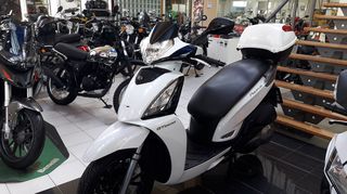 Kymco People GT 300i '13