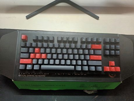 Razer huntsman v2 tenkeyless