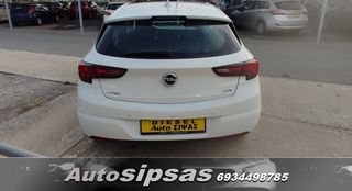 Opel Astra 2017-thumb-4
